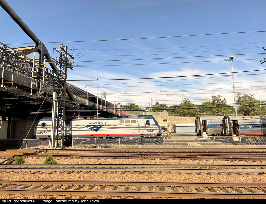 Amtrak ACS-64 # 645 and some Amfleet Is in New Haven